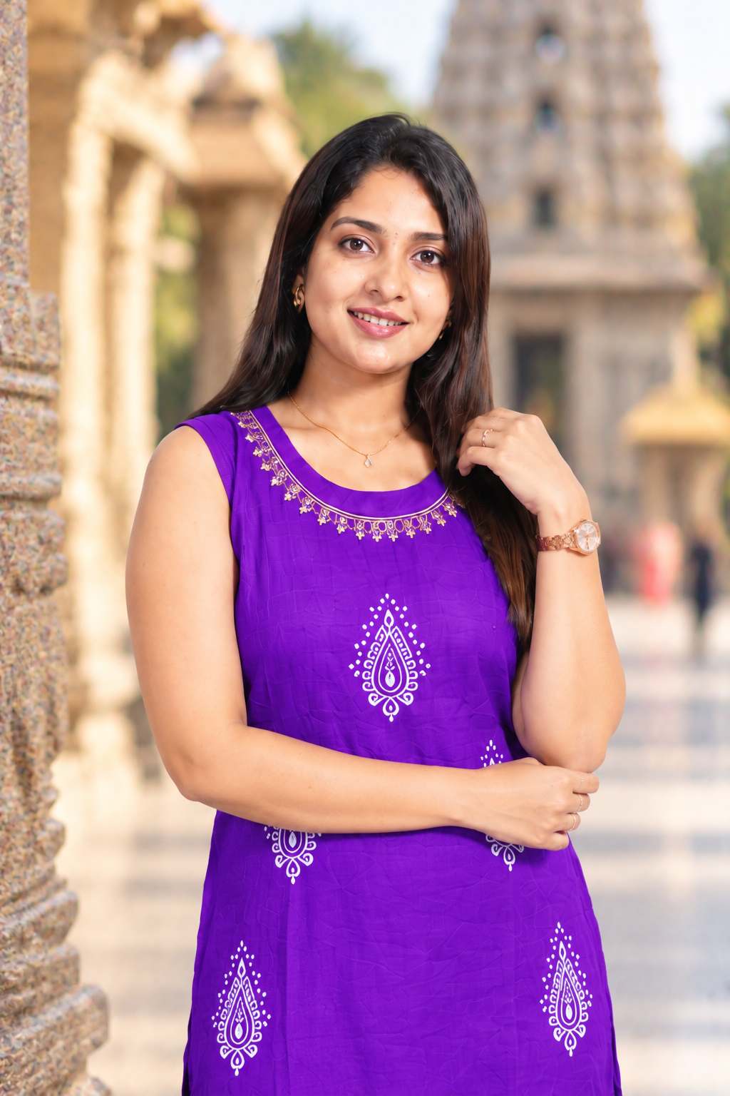 Alluring Purple Hand print Indo-Western set - Image 5